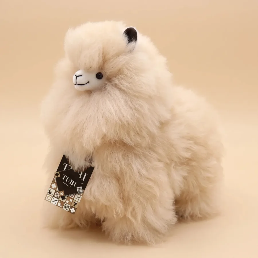 Untrimmed in Blond, alpaca fur